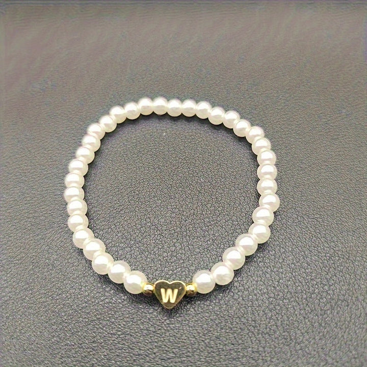 Elegancka Bransoletka z Inicjałem w Kształcie Serca (A–Z)