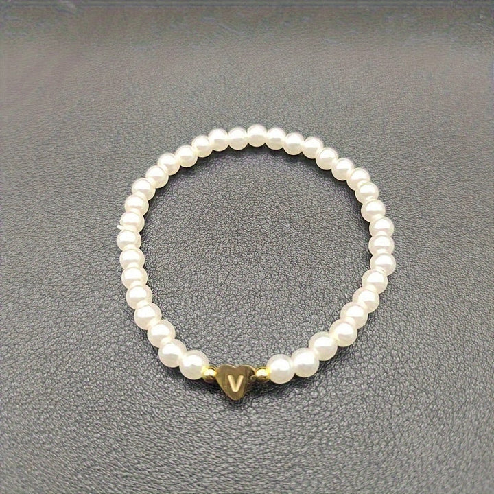 Elegancka Bransoletka z Inicjałem w Kształcie Serca (A–Z)
