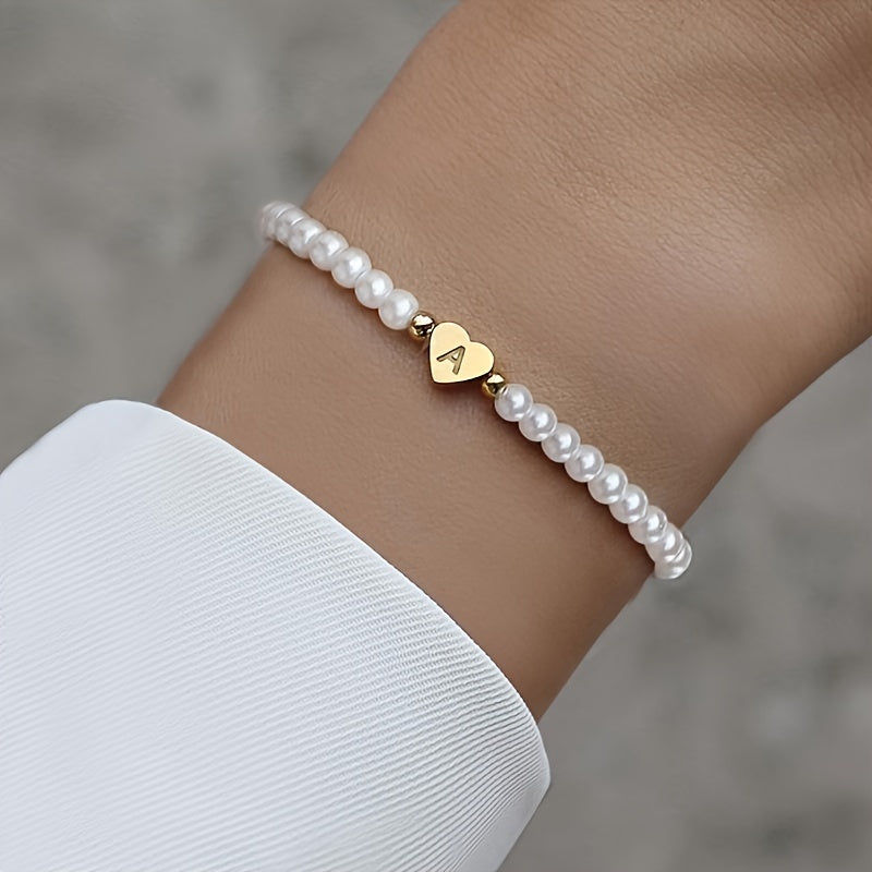 Elegancka Bransoletka z Inicjałem w Kształcie Serca (A–Z)